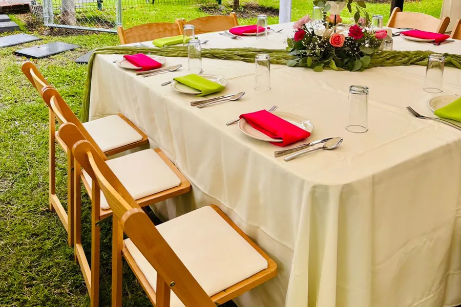 ¿Existe un número mínimo de invitados?