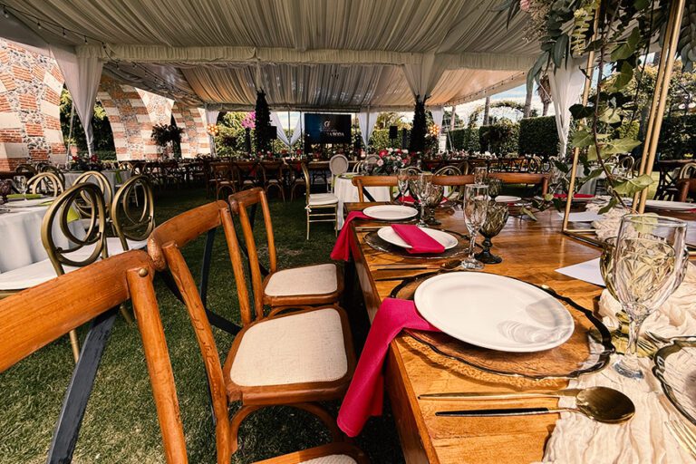 Mobiliario-para-Boda-de-Emma-y-Cesar-en-Atlixco-Puebla