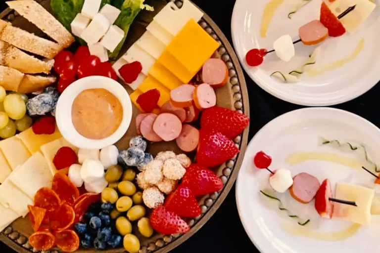 catering-para-empresas-y-eventos-sociales-desayuno-corporativo-ejecutivo-con-omelette-y-queso